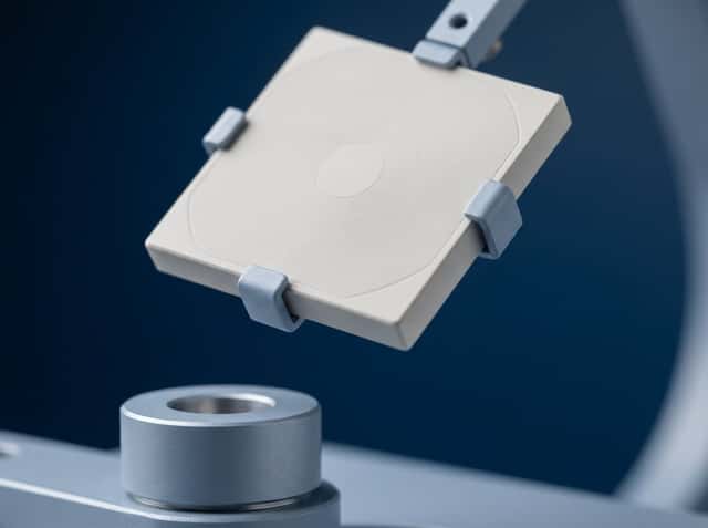 Oxford Instruments plc cover